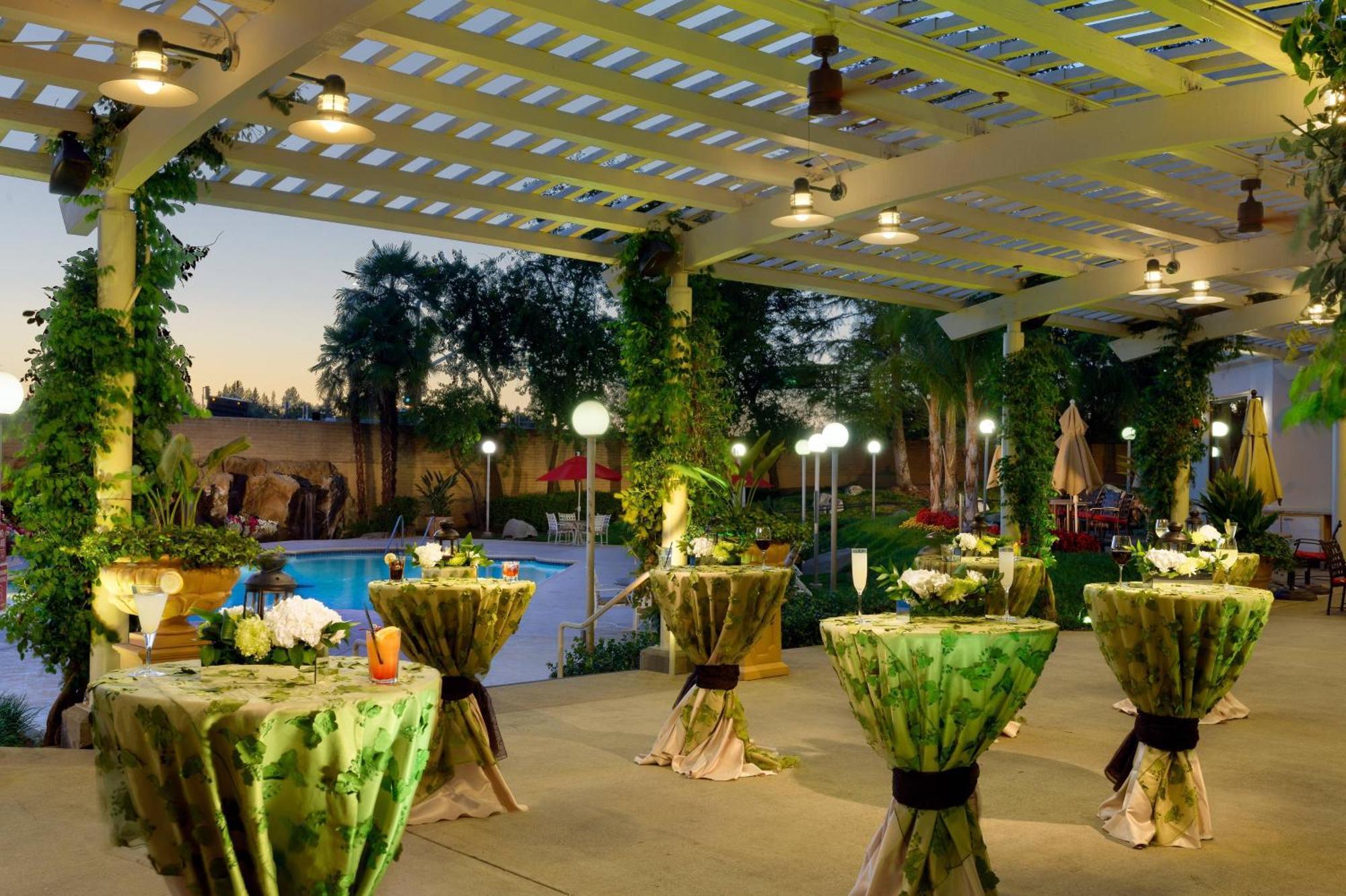 Отель Sacramento Marriott Ранчо Кордова Экстерьер фото